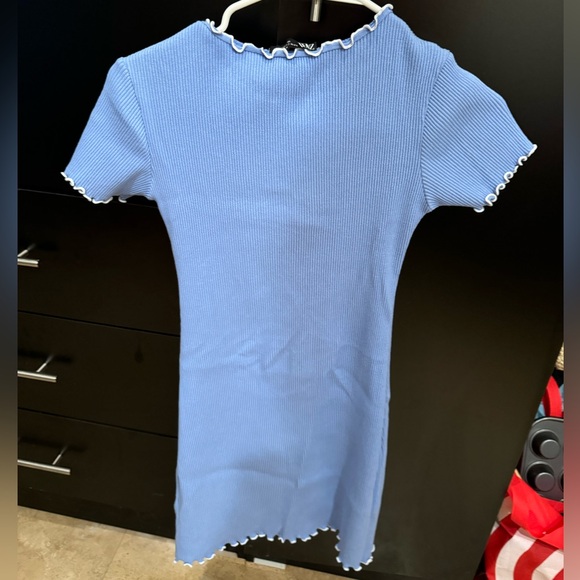 Zara Ribbed Dress - Picture 3 of 3